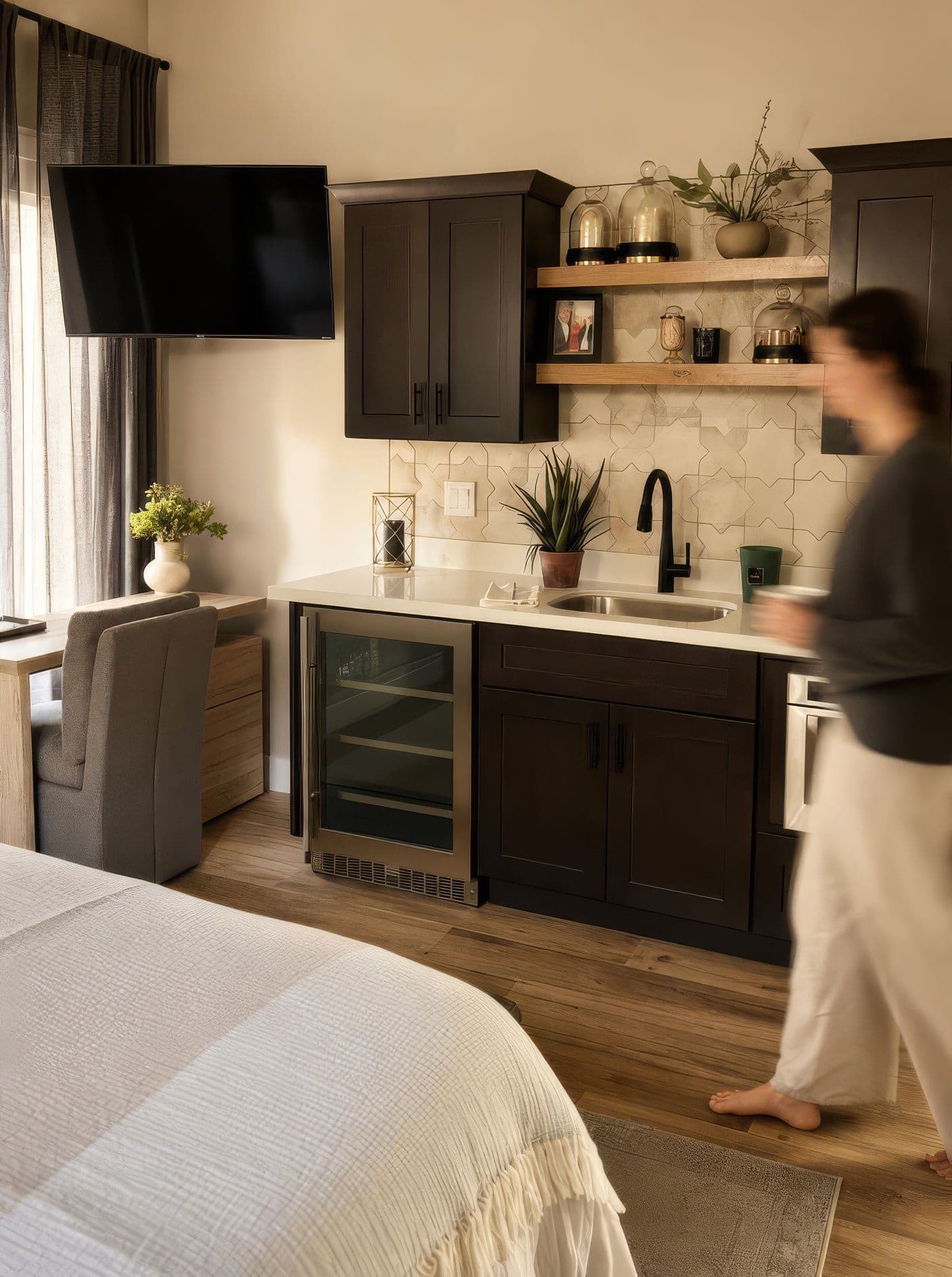 Interior by Palm and Mountain — Flagstaff