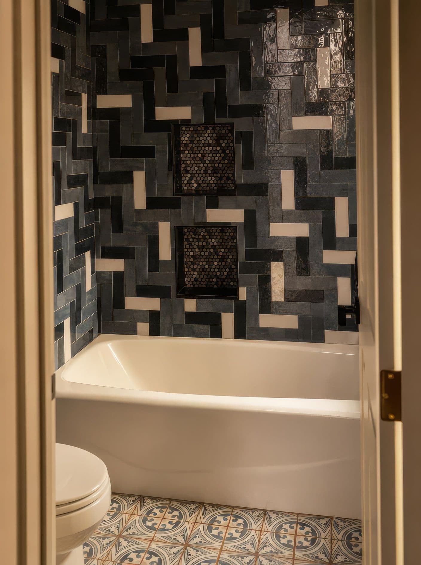 Interior by Palm and Mountain — Horizon Place